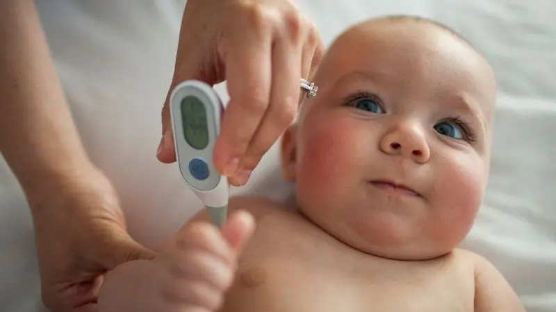 Ảnh sốt được theo dõi y tế sát sao Ảnh sốt được theo dõi y tế sát sao