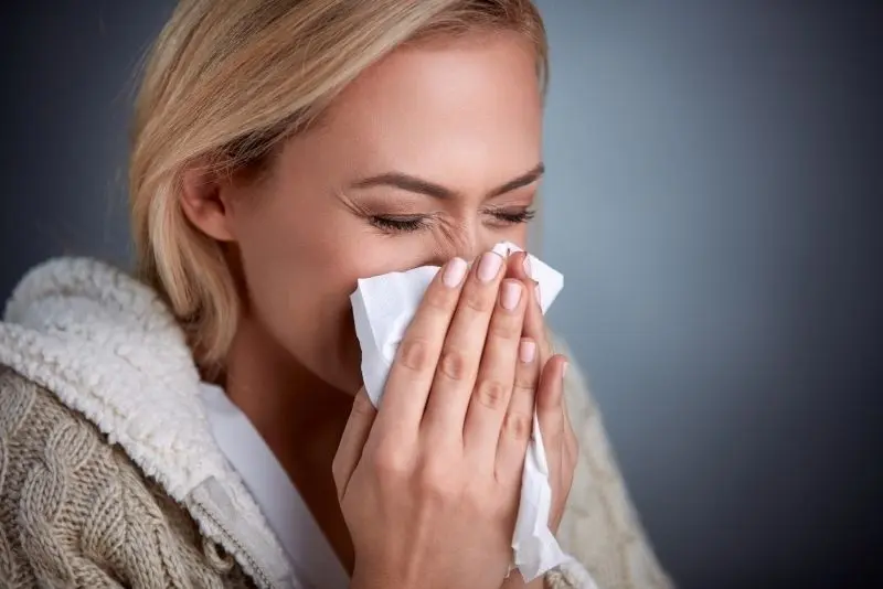 Người sốt cần sự quan tâm để hồi phục nhanh chóng Người sốt cần sự quan tâm để hồi phục nhanh chóng