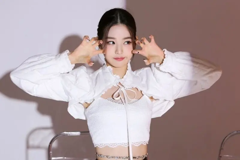 Tải ngay ảnh Wonyoung cute để cảm nhận niềm vui