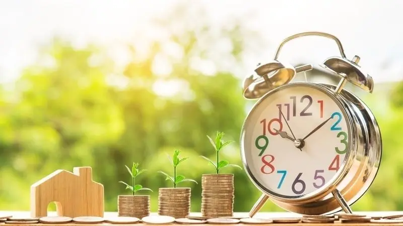 Ảnh đồng hồ báo thức tạo điểm nhấn cho căn phòng Ảnh đồng hồ báo thức tạo điểm nhấn cho căn phòng