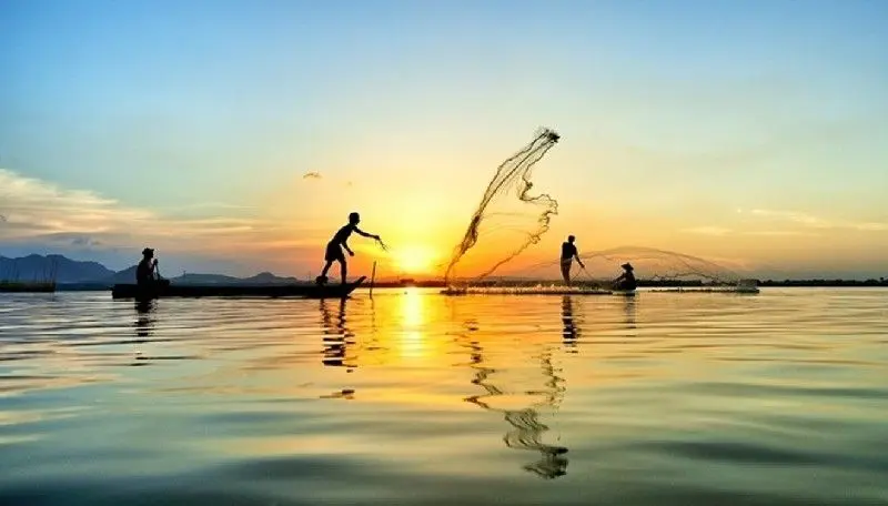 Bình minh tuyệt đẹp trên làng quê Việt Nam yên bình Bình minh tuyệt đẹp trên làng quê Việt Nam yên bình