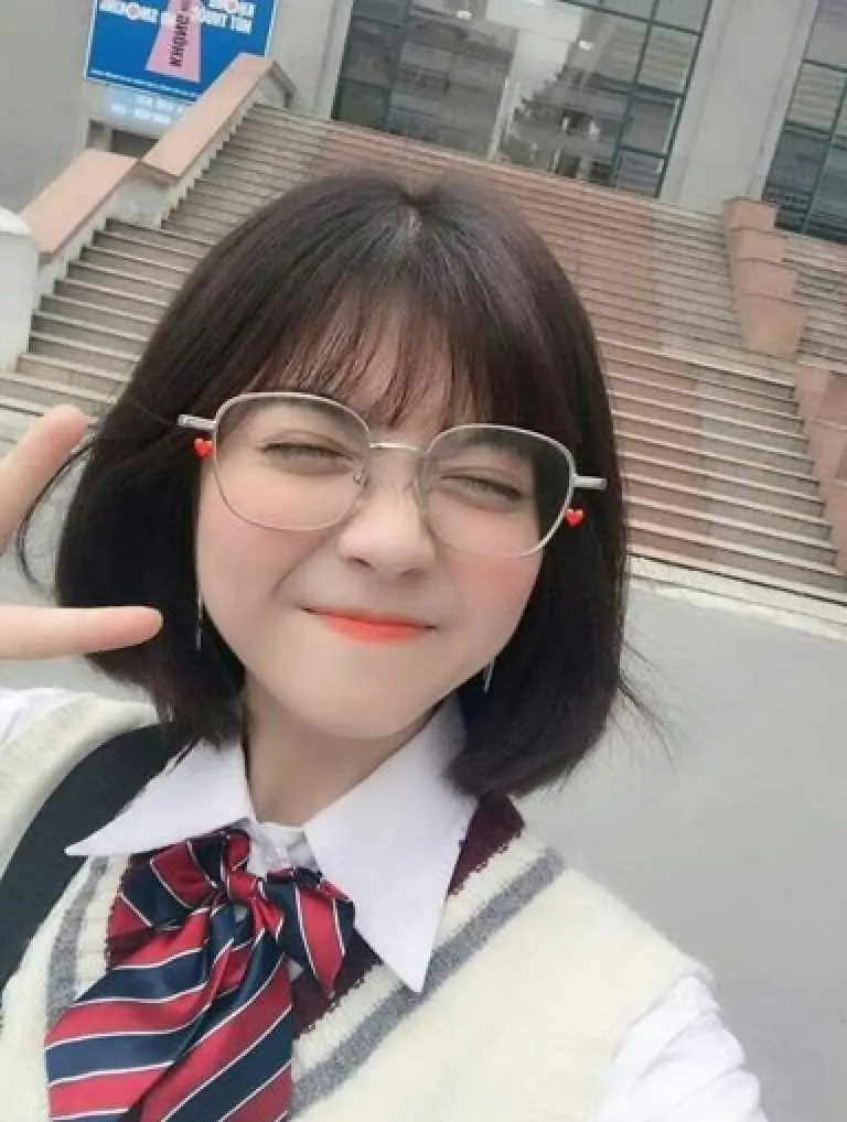 Bộ ảnh gái xinh tóc ngắn đeo kính không thể bỏ qua Bộ ảnh gái xinh tóc ngắn đeo kính không thể bỏ qua