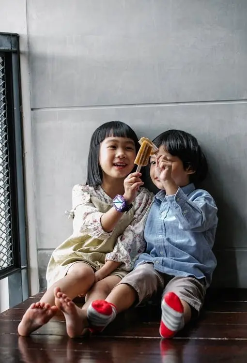 Thư giãn ngày hè với ảnh ăn kem thơm ngon Thư giãn ngày hè với ảnh ăn kem thơm ngon