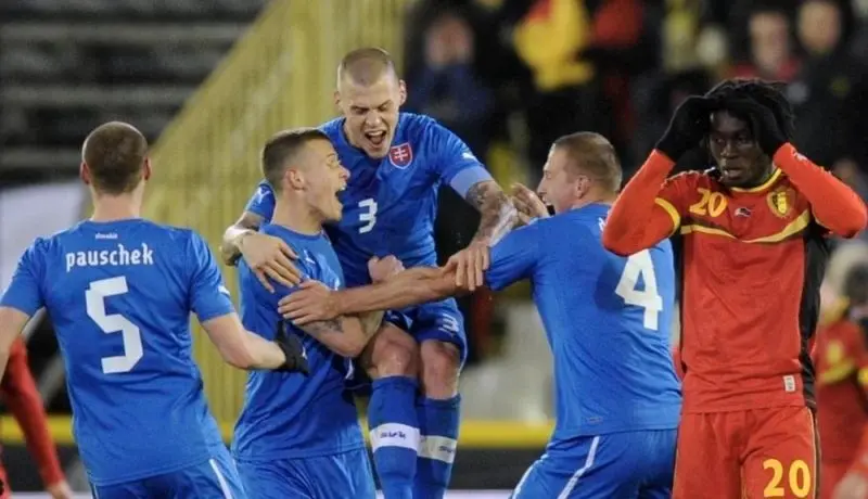Đội tuyển Slovakia thi đấu hết mình vì màu cờ sắc áo