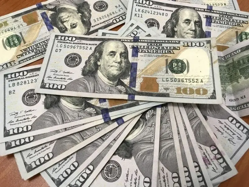 Tờ tiền 100 đô la Mỹ mang lại cảm giác thịnh vượng Tờ tiền 100 đô la Mỹ mang lại cảm giác thịnh vượng