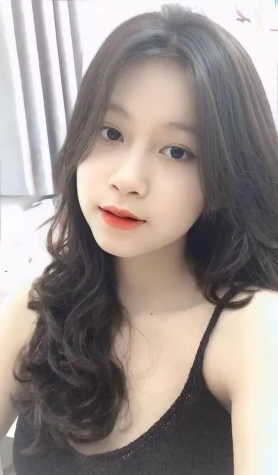 Hình ảnh gái xinh cute đeo kính, đầy cuốn hút và bí ẩn. Hình ảnh gái xinh cute đeo kính, đầy cuốn hút và bí ẩn.