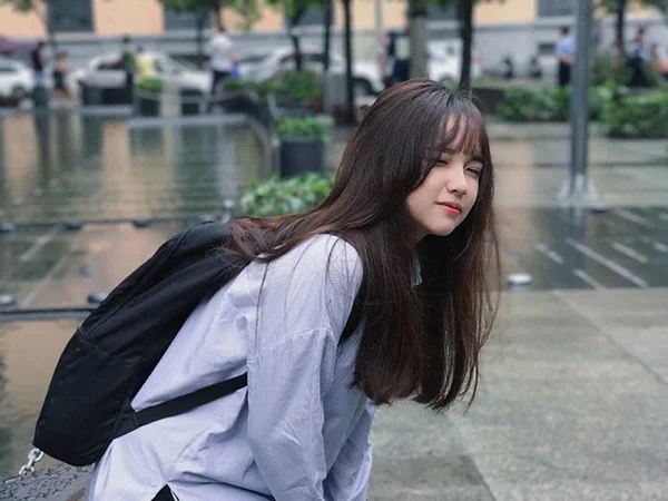 Gái xinh cute Việt Nam với nụ cười tỏa sáng, làm say đắm lòng người. Gái xinh cute Việt Nam với nụ cười tỏa sáng, làm say đắm lòng người.
