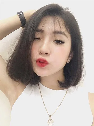 Gái xinh cute đeo kính, là biểu tượng của sự tinh tế và thanh lịch. Gái xinh cute đeo kính, là biểu tượng của sự tinh tế và thanh lịch.