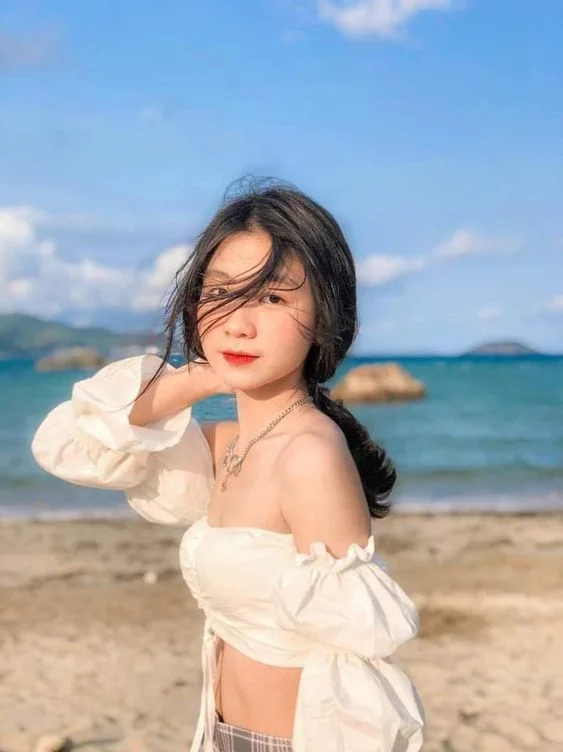 Hình ảnh gái xinh cute luôn cuốn hút nhờ vào sự nhẹ nhàng, thanh thoát. Hình ảnh gái xinh cute luôn cuốn hút nhờ vào sự nhẹ nhàng, thanh thoát.