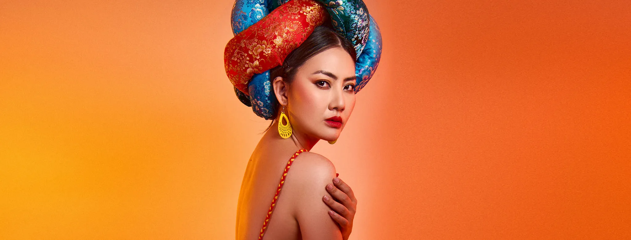 Ngọc Lan khiến mọi người phải ngắm nhìn vẻ đẹp nhẹ nhàng Ngọc Lan khiến mọi người phải ngắm nhìn vẻ đẹp nhẹ nhàng