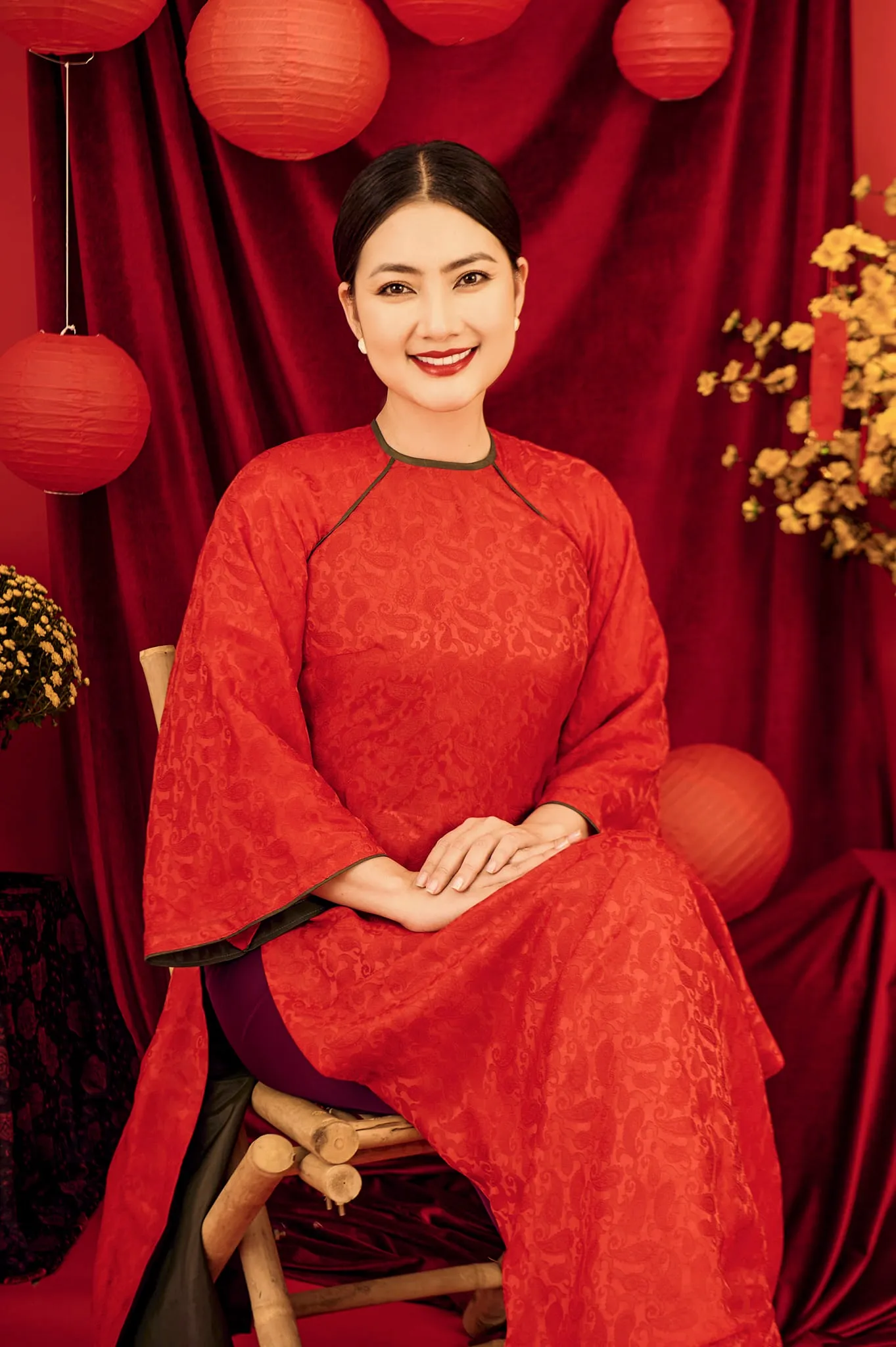 Ngọc Lan tạo điểm nhấn mạnh mẽ với thần thái thu hút Ngọc Lan tạo điểm nhấn mạnh mẽ với thần thái thu hút