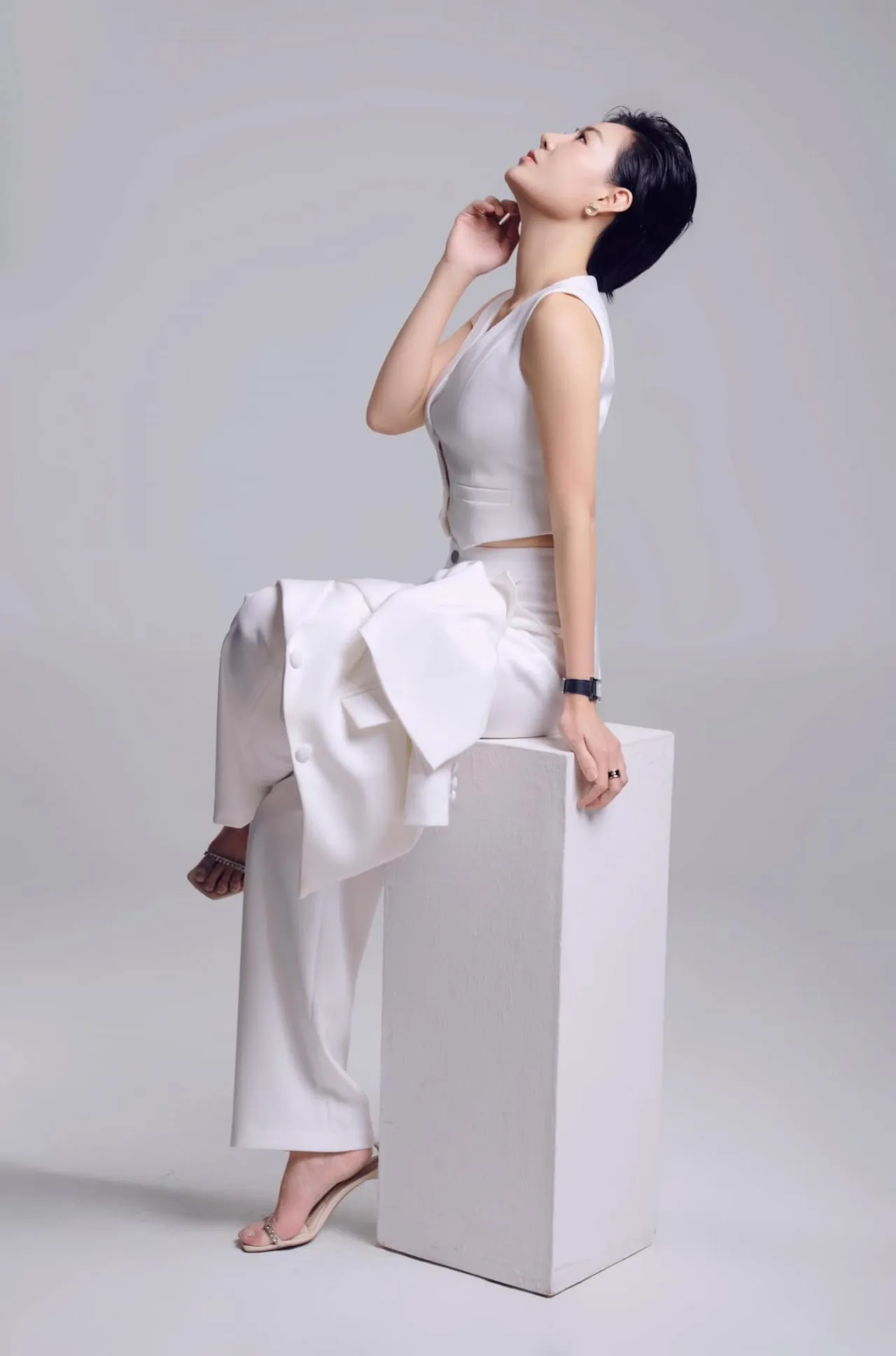 Thanh Hương gây ấn tượng với vẻ đẹp dịu dàng Thanh Hương gây ấn tượng với vẻ đẹp dịu dàng