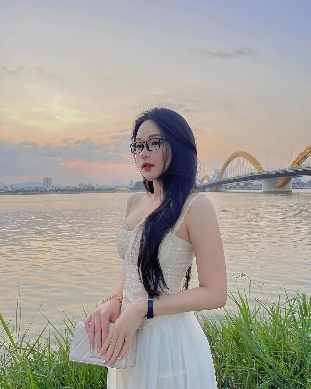 Hình ảnh gái xinh dễ thương ngập tràn trong sắc xuân. Hình ảnh gái xinh dễ thương ngập tràn trong sắc xuân.