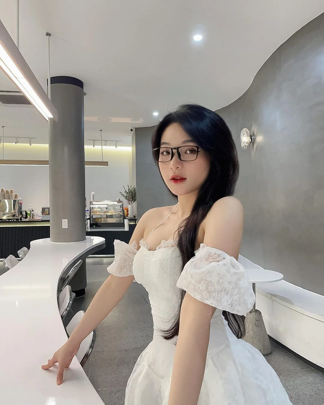 Hình ảnh gái xinh full hd giúp bạn tận hưởng vẻ đẹp một cách hoàn hảo. Hình ảnh gái xinh full hd giúp bạn tận hưởng vẻ đẹp một cách hoàn hảo.