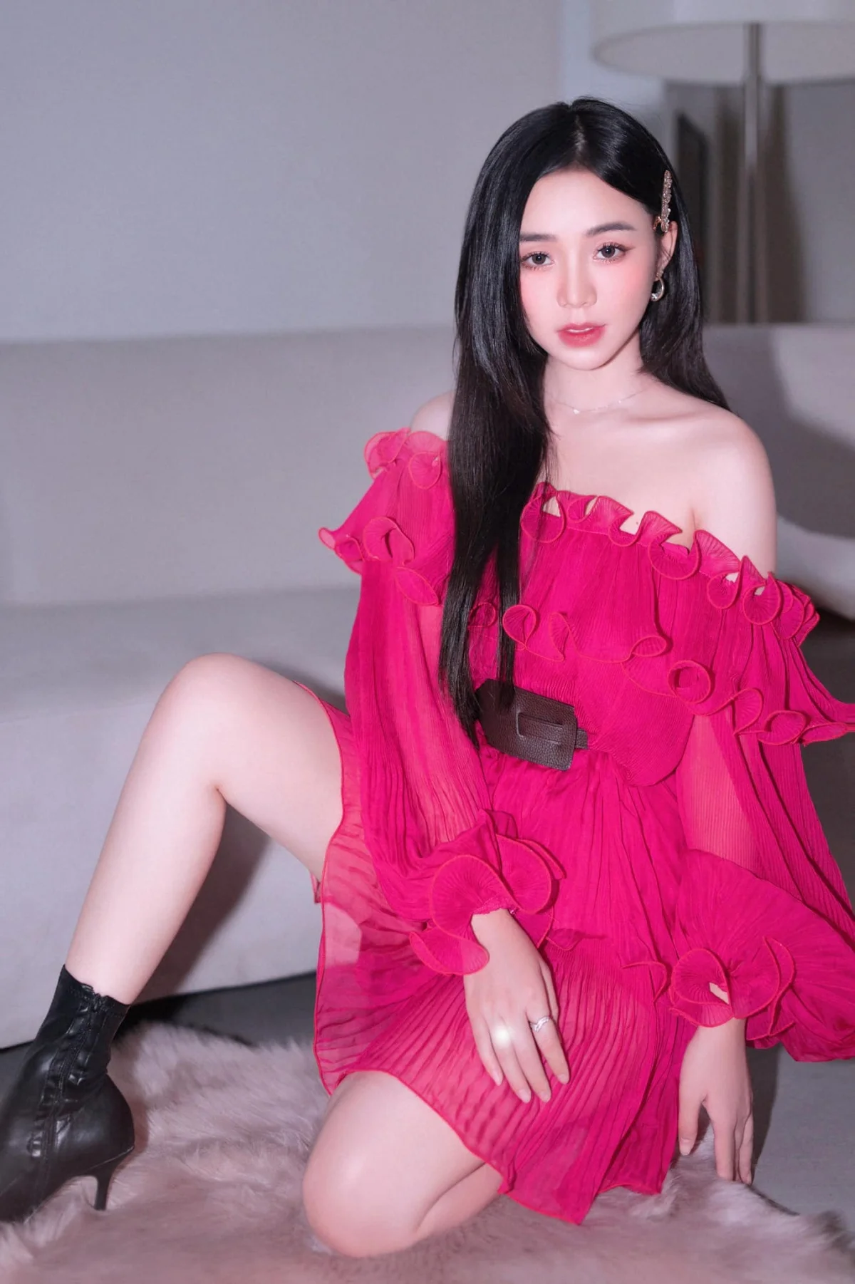 Quỳnh Kool luôn gây chú ý với vẻ đẹp tự nhiên Quỳnh Kool luôn gây chú ý với vẻ đẹp tự nhiên