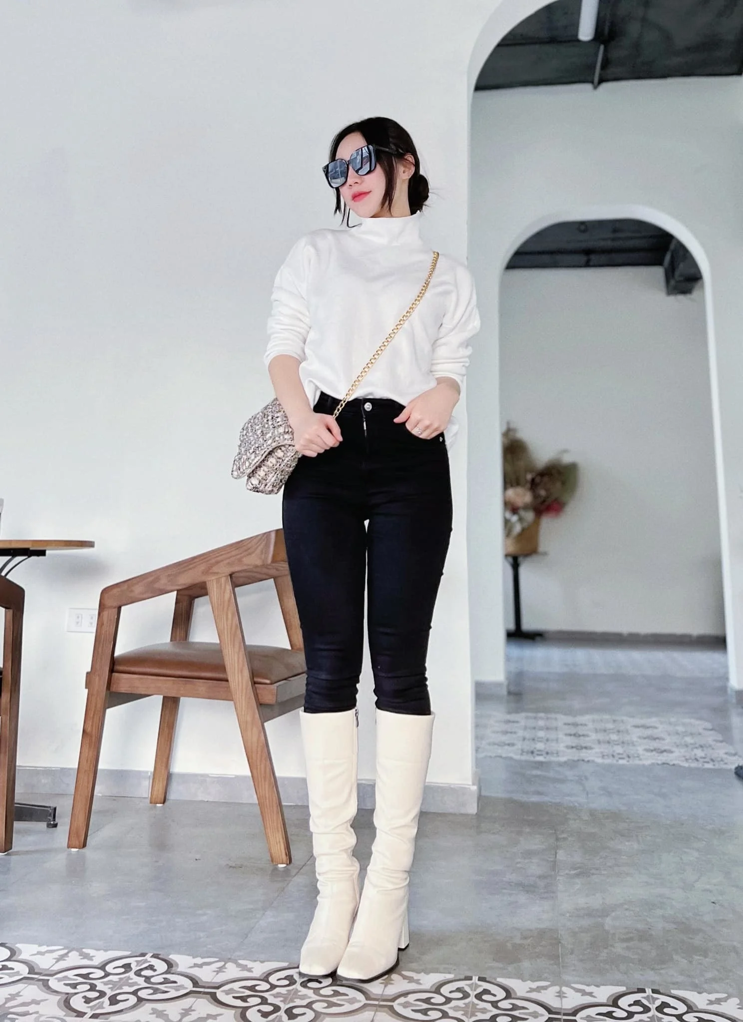 Quỳnh Kool gây được sự chú ý mạnh mẽ Quỳnh Kool gây được sự chú ý mạnh mẽ