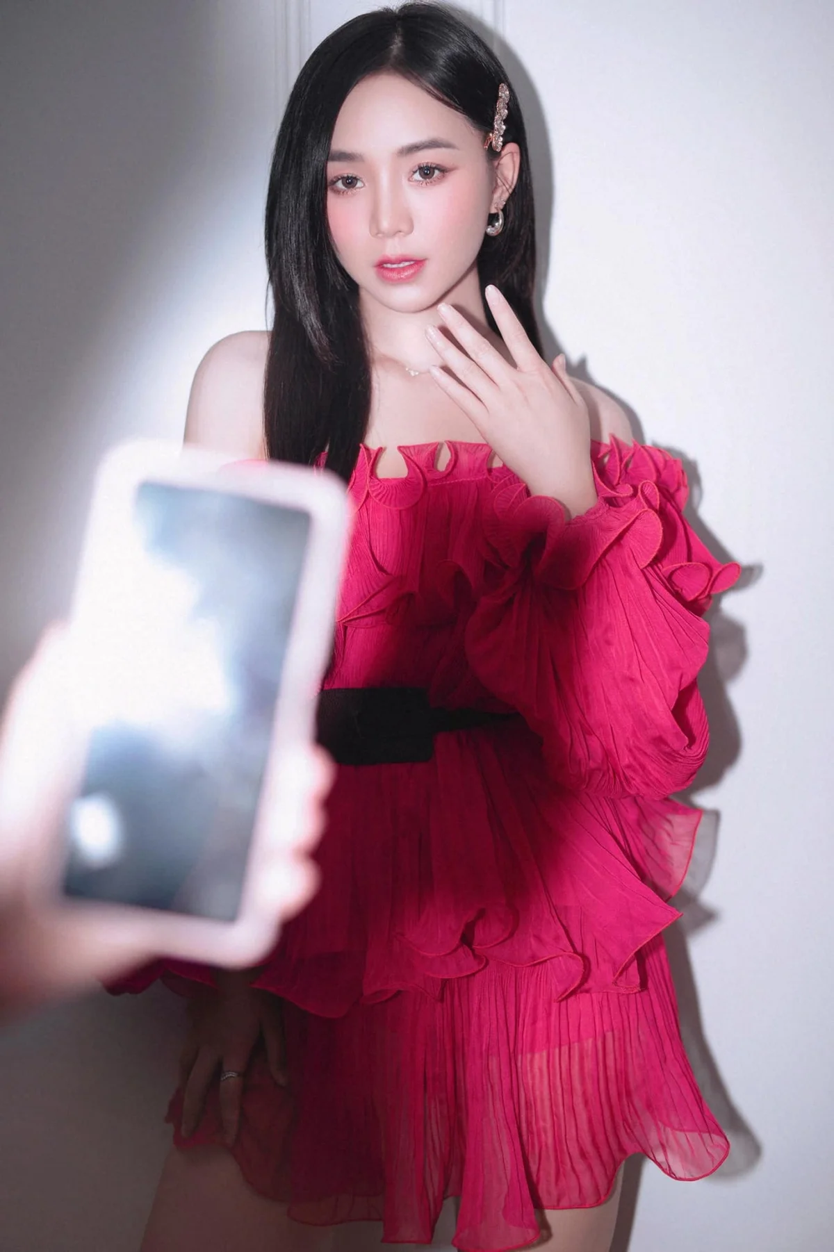 Quỳnh Kool luôn tỏa sáng trong mọi tình huống Quỳnh Kool luôn tỏa sáng trong mọi tình huống