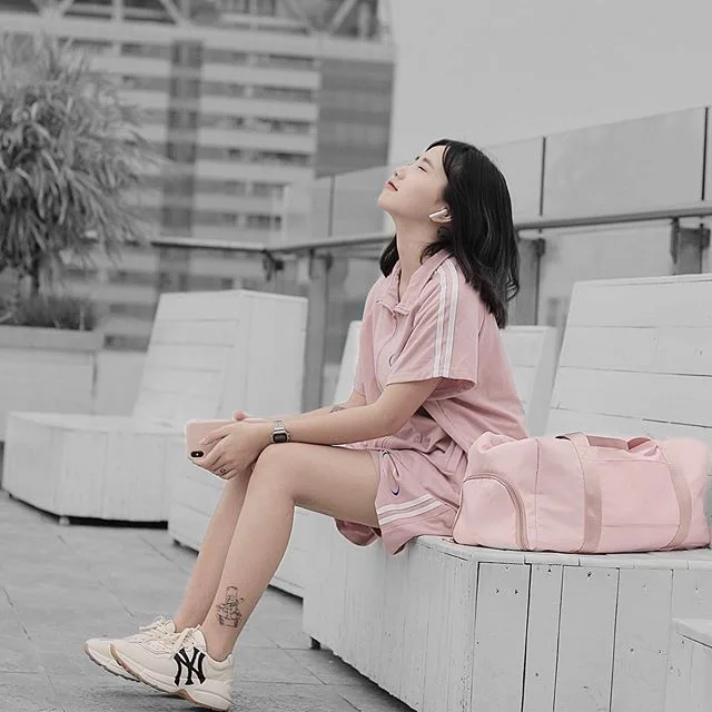 Hot girl Lê Thị Khánh Huyền và phong cách cuốn hút. Hot girl Lê Thị Khánh Huyền và phong cách cuốn hút.