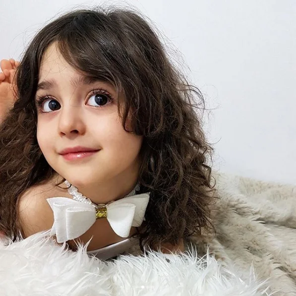 Cùng chiêm ngưỡng ảnh bé gái cute, thể hiện nét dịu dàng và đáng yêu. Cùng chiêm ngưỡng ảnh bé gái cute, thể hiện nét dịu dàng và đáng yêu.