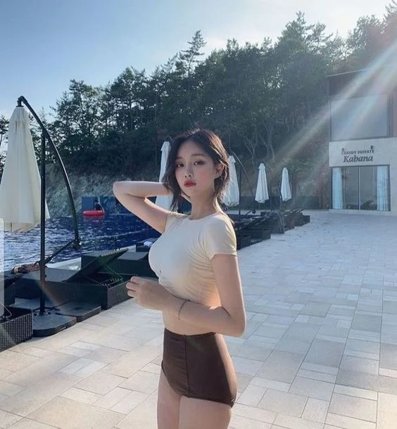 Thể hiện nét dễ thương qua avatar ảnh gái xinh. Thể hiện nét dễ thương qua avatar ảnh gái xinh.