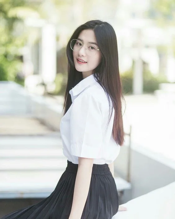Tỏa sáng với avatar ảnh gái đẹp k8 thời thượng. Tỏa sáng với avatar ảnh gái đẹp k8 thời thượng.