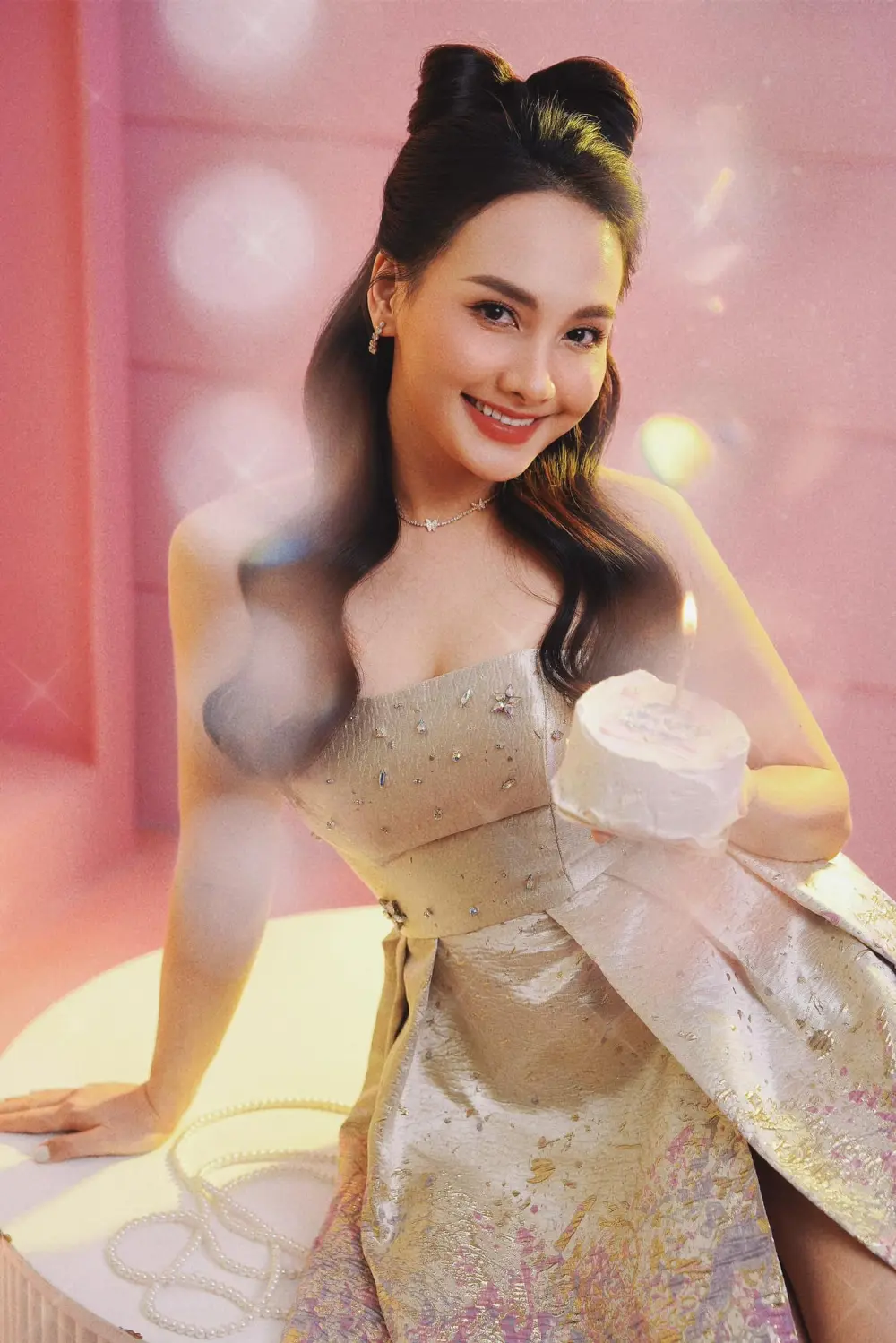 Bảo Thanh mang đến sự dịu dàng nhưng cũng đầy cá tính Bảo Thanh mang đến sự dịu dàng nhưng cũng đầy cá tính
