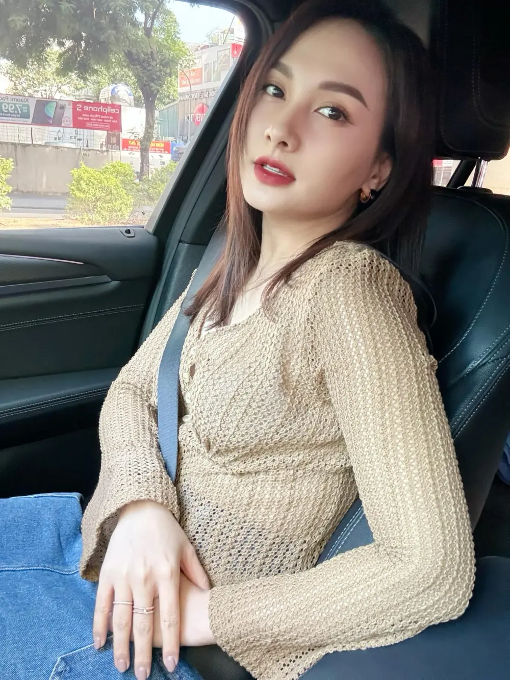 Bảo Thanh gây chú ý với vẻ đẹp tự nhiên, nhẹ nhàng Bảo Thanh gây chú ý với vẻ đẹp tự nhiên, nhẹ nhàng