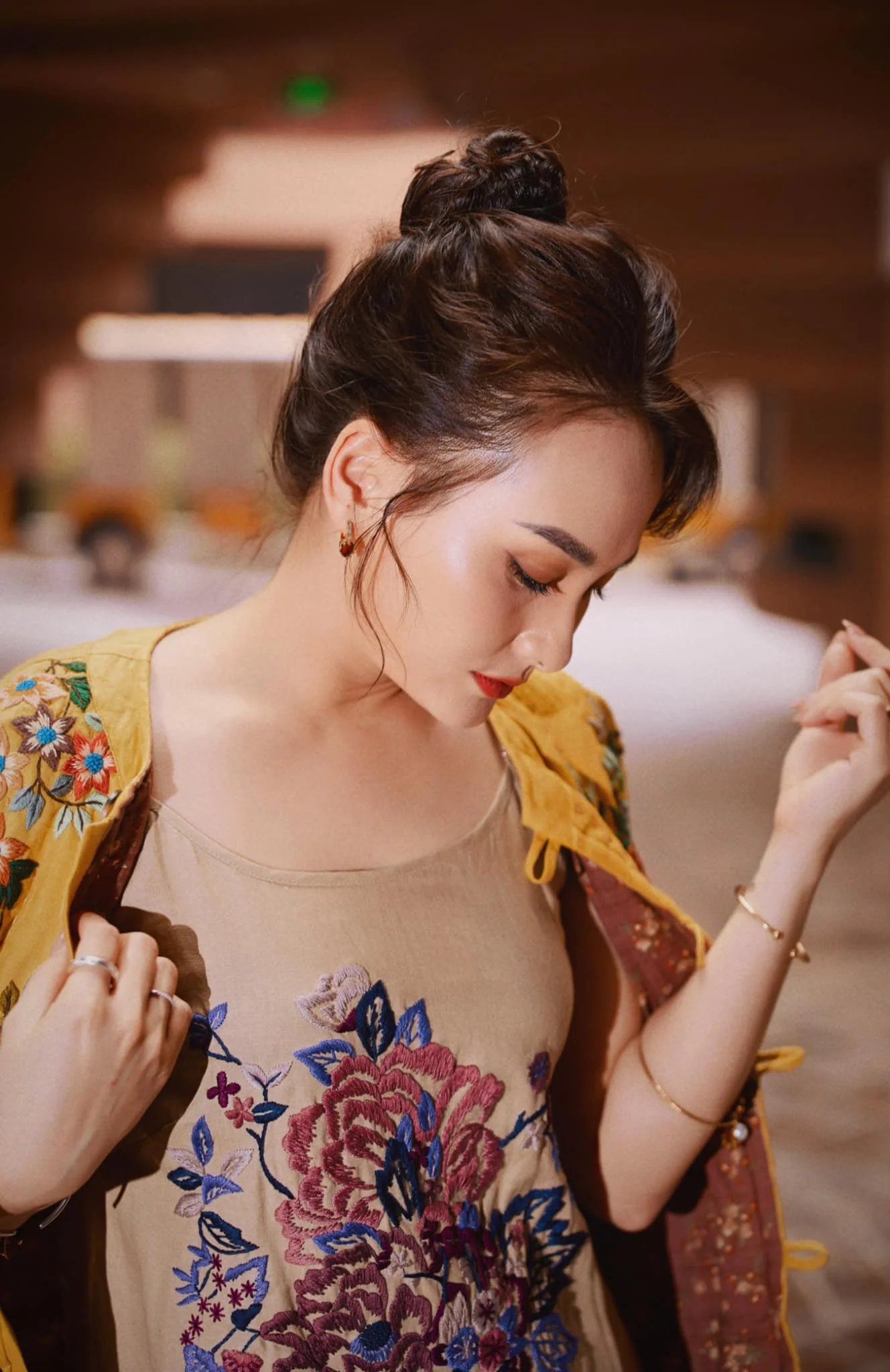 Bảo Thanh với sự thu hút mạnh mẽ qua từng ánh nhìn Bảo Thanh với sự thu hút mạnh mẽ qua từng ánh nhìn