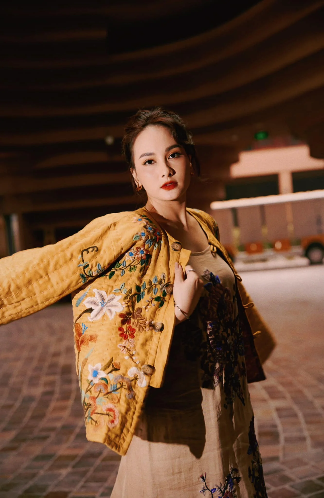 Bảo Thanh mang đến sự quyến rũ qua ánh mắt nụ cười Bảo Thanh mang đến sự quyến rũ qua ánh mắt nụ cười