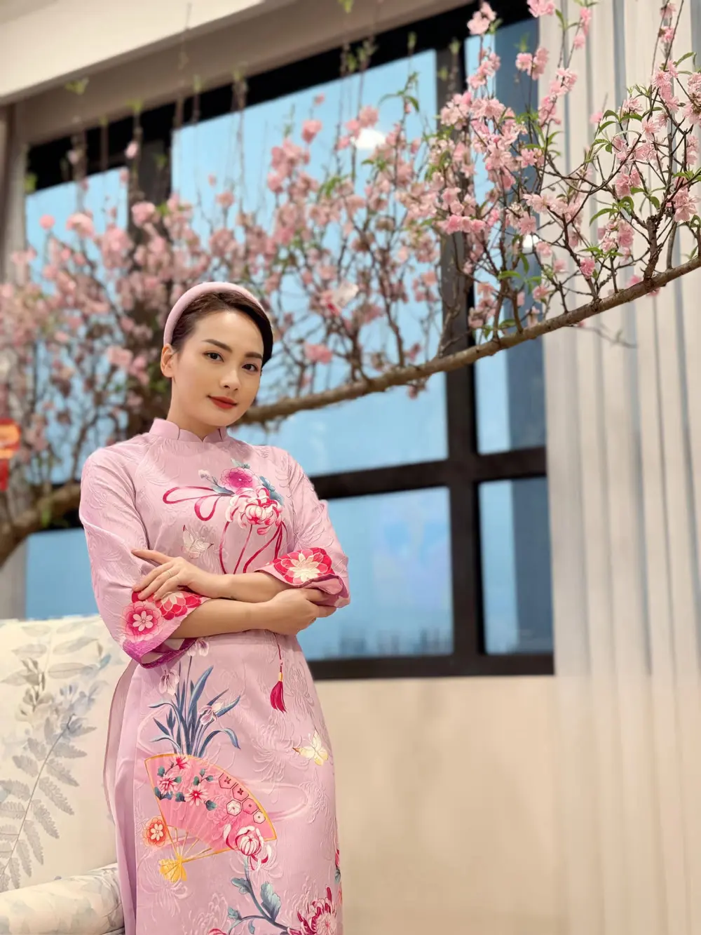 Bảo Thanh lôi cuốn người xem với thần thái tự tin Bảo Thanh lôi cuốn người xem với thần thái tự tin