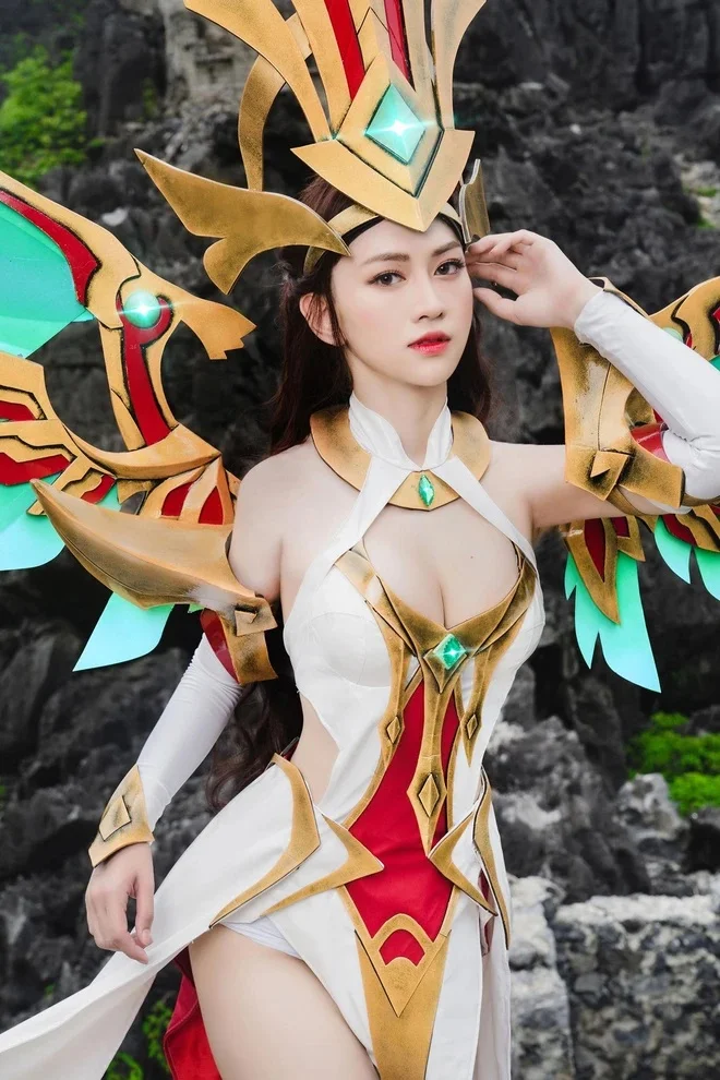 Nụ cười hiền hòa của Lê Bống Nụ cười hiền hòa của Lê Bống