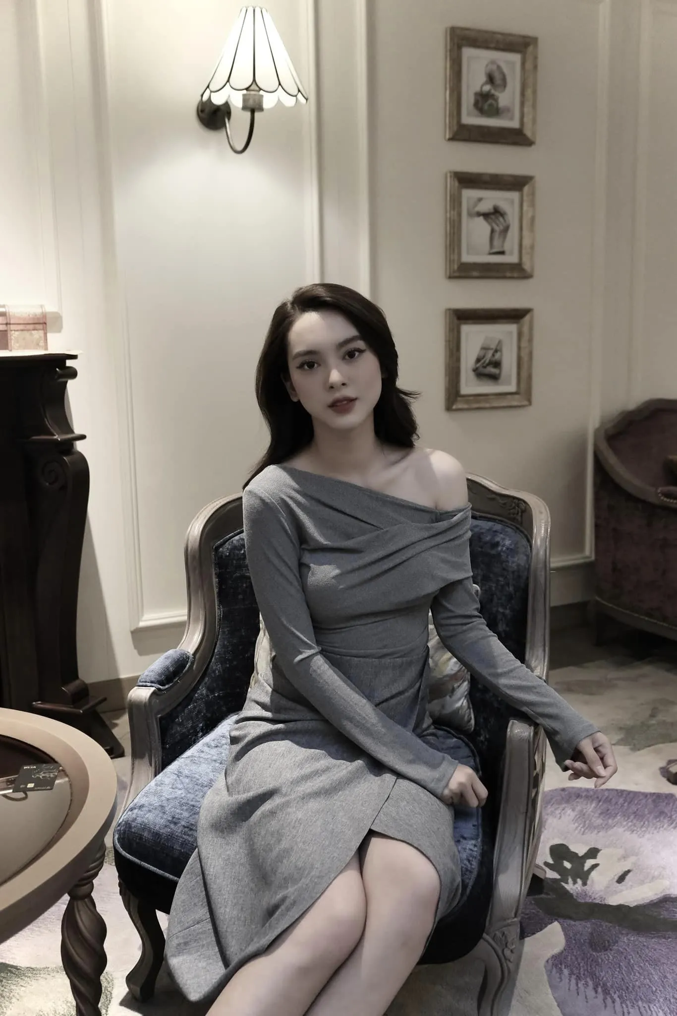 Quỳnh Lương khiến mọi người phải xao xuyến với vẻ đẹp dịu dàng Quỳnh Lương khiến mọi người phải xao xuyến với vẻ đẹp dịu dàng