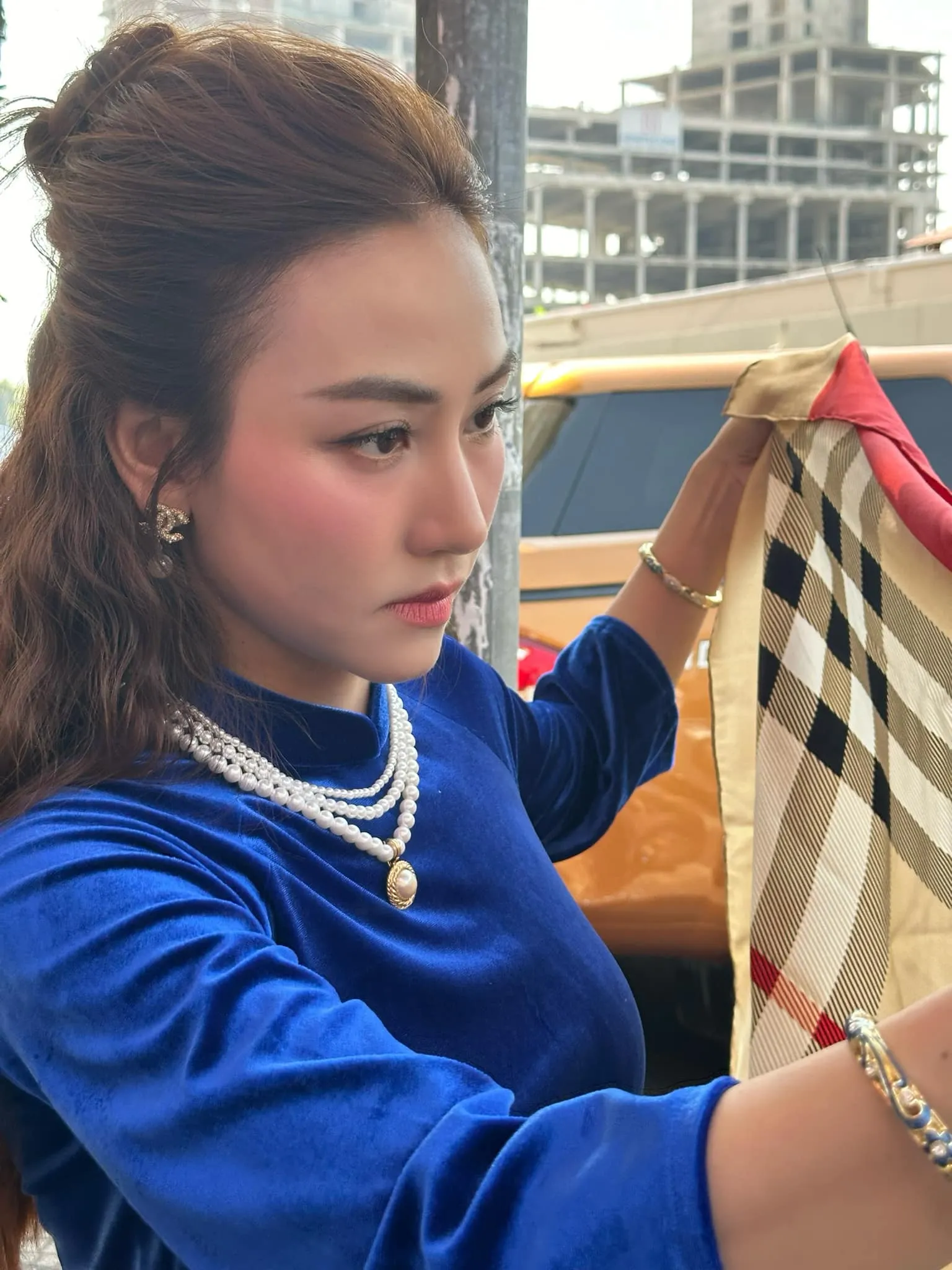 Ngân Khánh mang đến sự thu hút qua thần thái tự tin Ngân Khánh mang đến sự thu hút qua thần thái tự tin