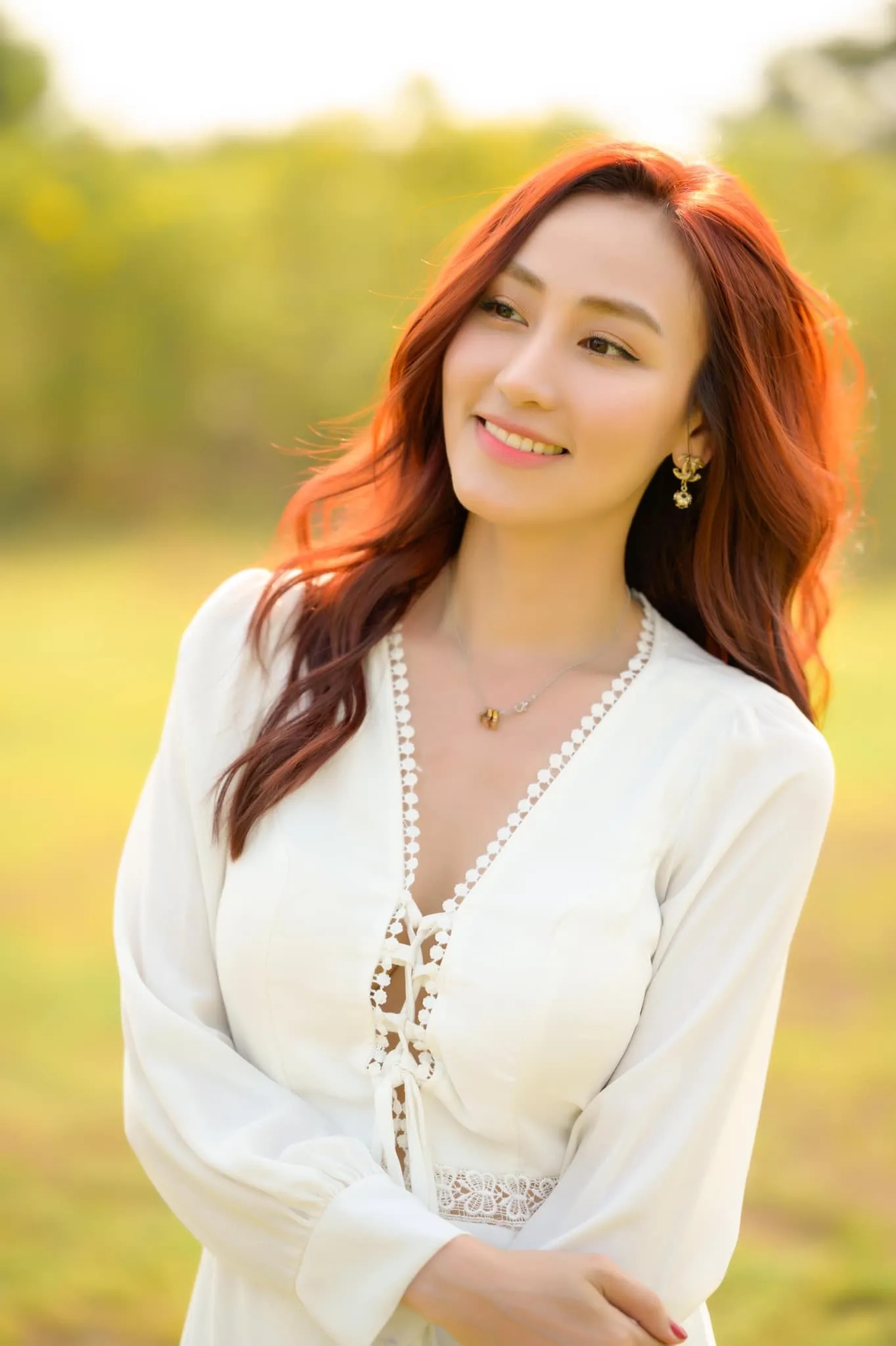 Ngân Khánh khiến người xem không thể rời mắt Ngân Khánh khiến người xem không thể rời mắt