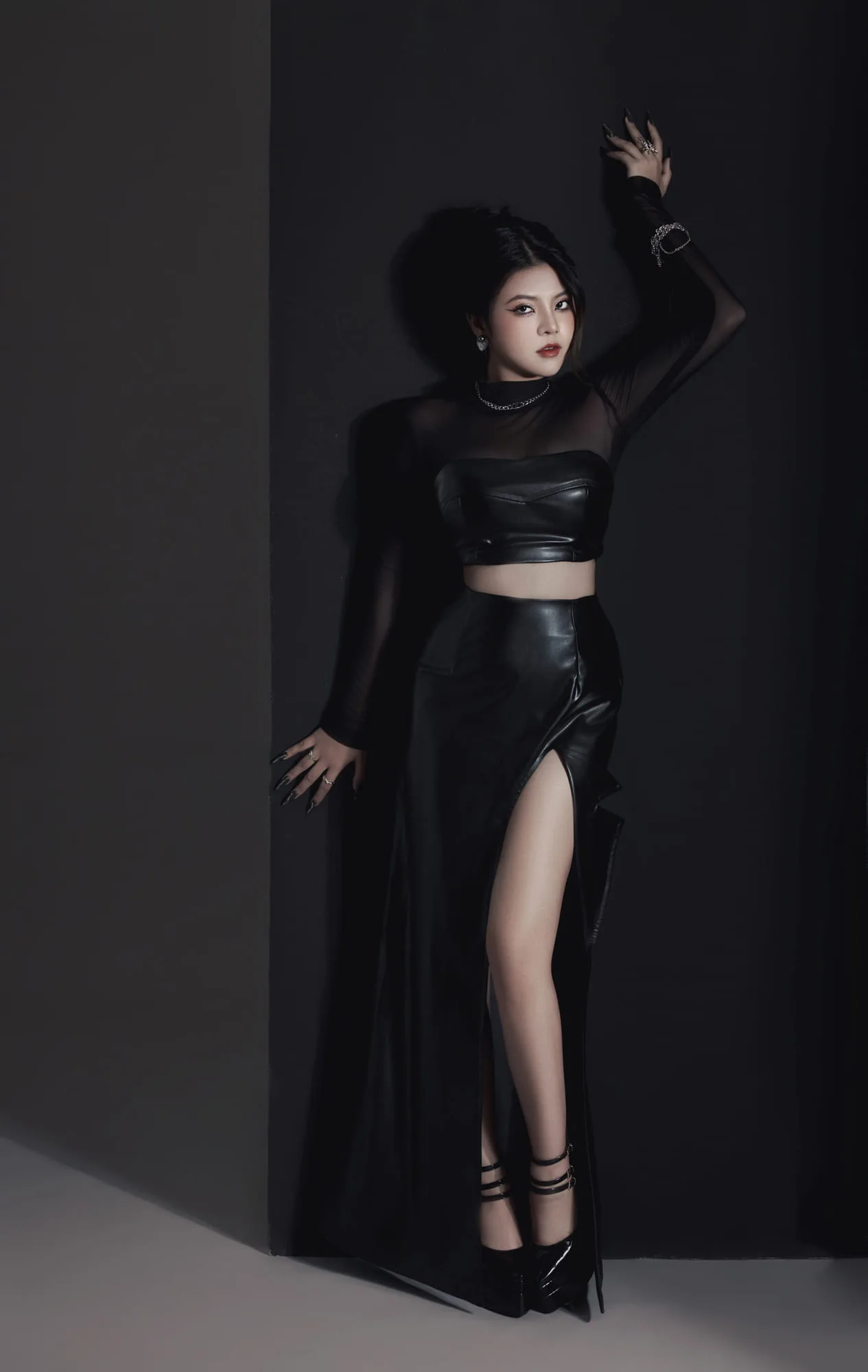 Cùng chiêm ngưỡng sắc đẹp của Reency Ngô trong những shoot hình đầy ấn tượng! Cùng chiêm ngưỡng sắc đẹp của Reency Ngô trong những shoot hình đầy ấn tượng!
