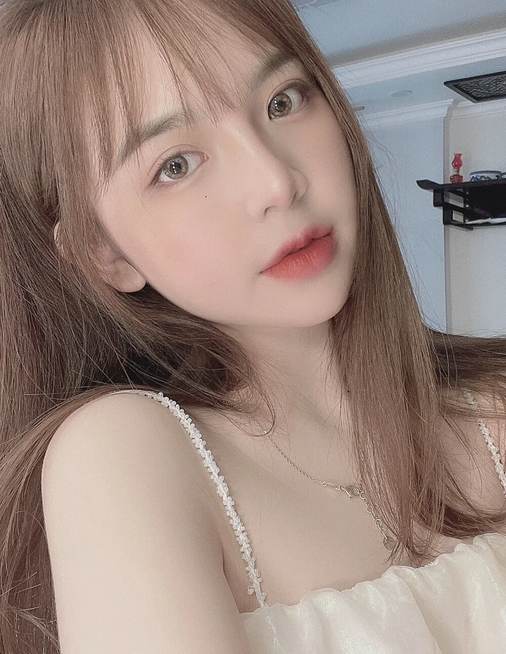 Nét đẹp của Trần Huyền Châu trong từng khoảnh khắc. Nét đẹp của Trần Huyền Châu trong từng khoảnh khắc.