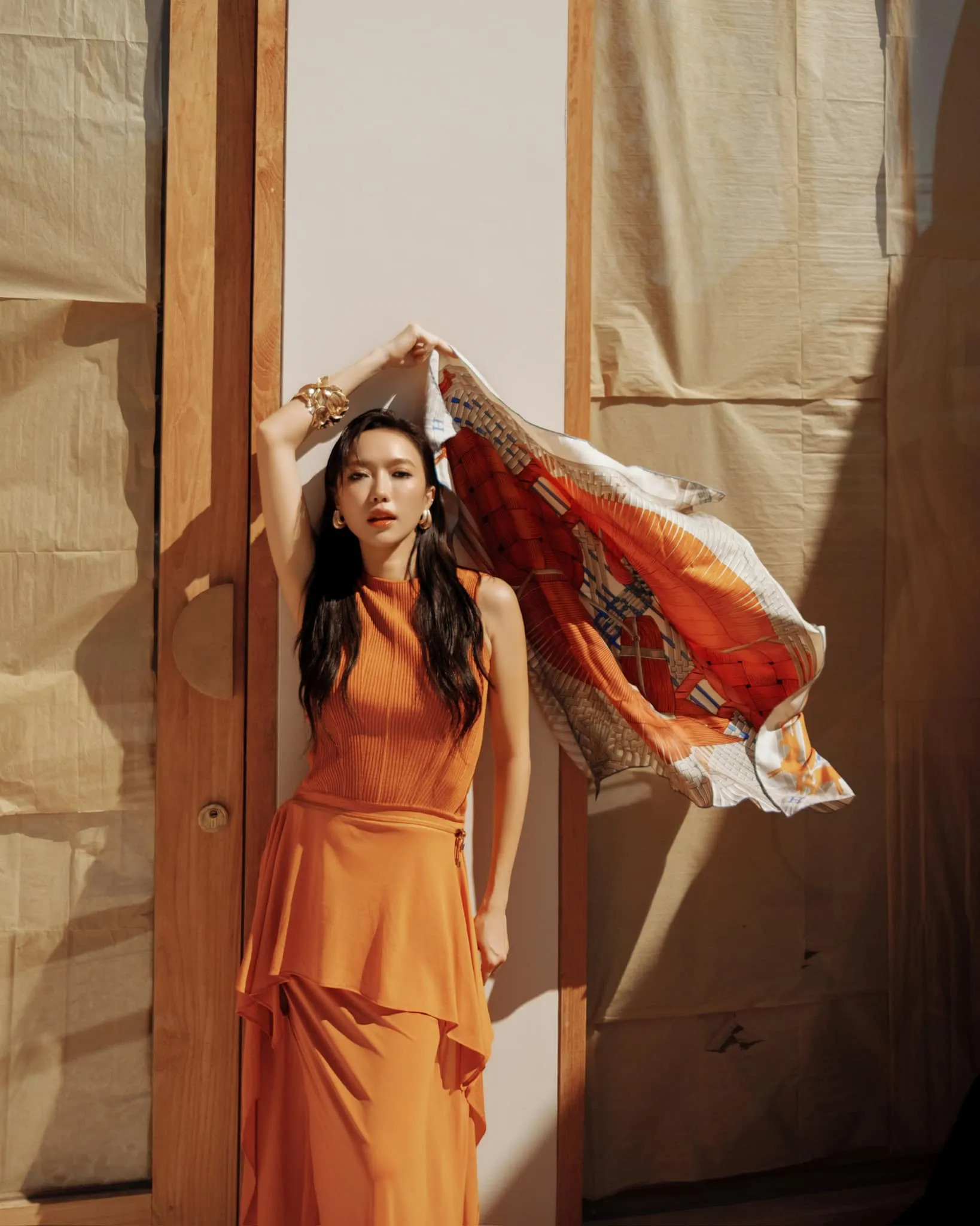 Diệu Nhi tỏa sáng qua ánh mắt quyến rũ