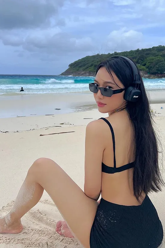 Diệu Nhi tạo nên sự cuốn hút mạnh mẽ qua ánh mắt