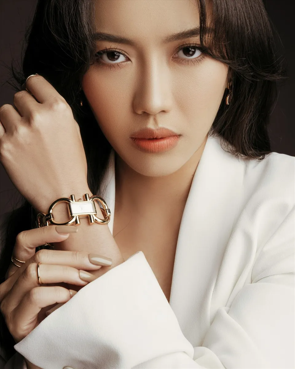 Diệu Nhi khiến mọi người phải xao xuyến với sự dịu dàng