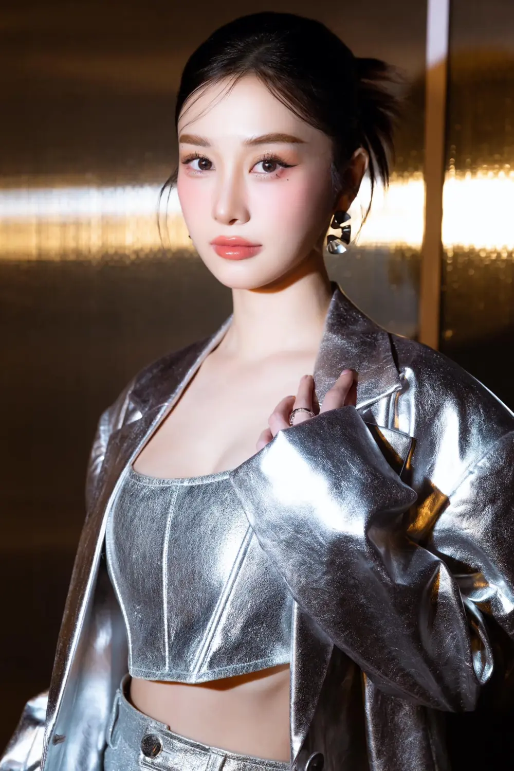 Jun Vũ khiến mọi người phải chú ý với nét đẹp tự tin Jun Vũ khiến mọi người phải chú ý với nét đẹp tự tin
