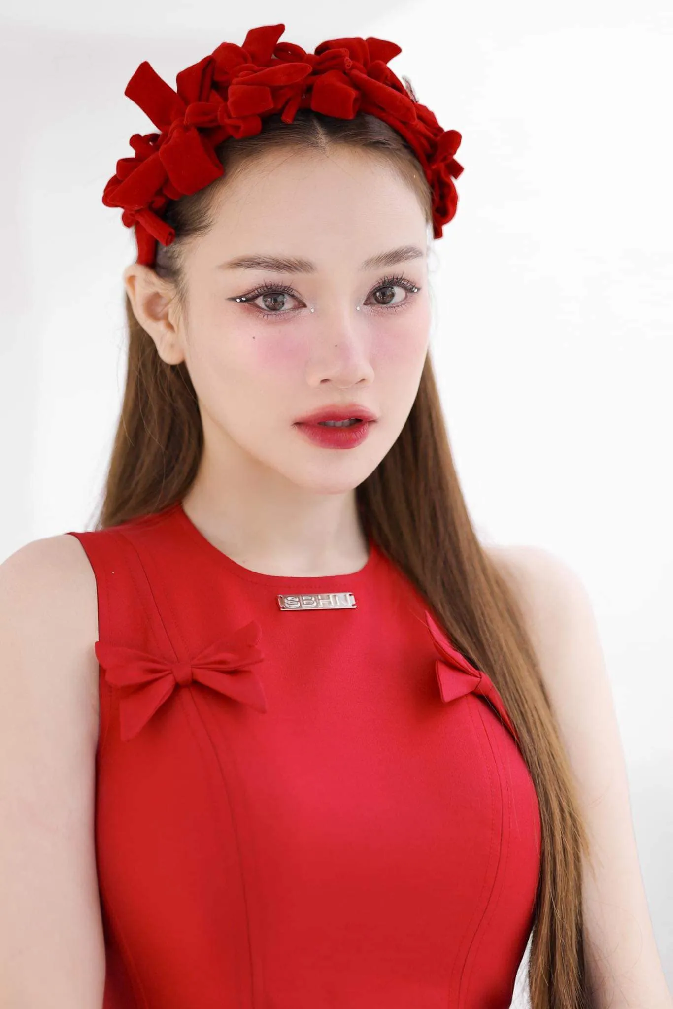 Nhã Phương gây ấn tượng mạnh với nụ cười tươi sáng Nhã Phương gây ấn tượng mạnh với nụ cười tươi sáng