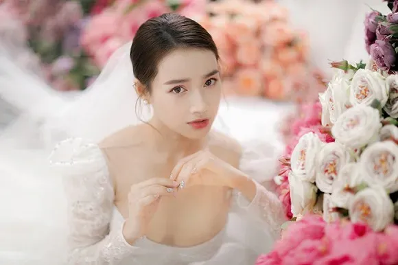 Nhã Phương khiến người nhìn phải dừng lại với vẻ đẹp tự nhiên Nhã Phương khiến người nhìn phải dừng lại với vẻ đẹp tự nhiên