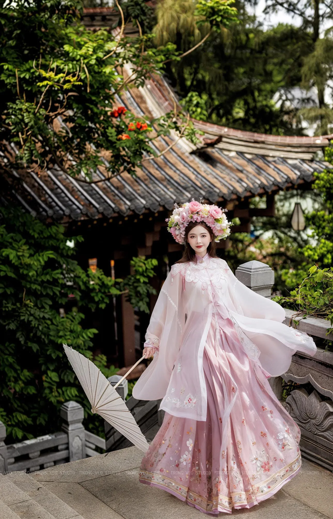 Gu thời trang đặc biệt của Lê Lý Lan Hương. Gu thời trang đặc biệt của Lê Lý Lan Hương.
