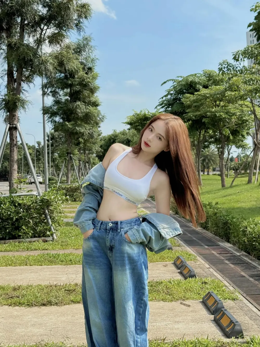 Lê Lý Lan Hương dễ thương và gần gũi. Lê Lý Lan Hương dễ thương và gần gũi.