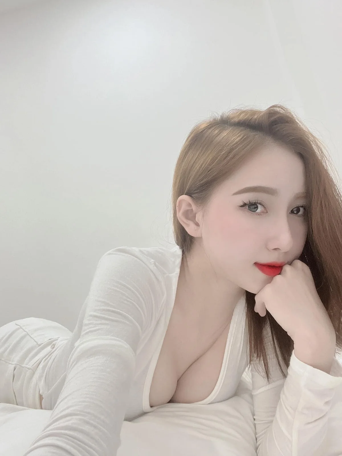 Chiêm ngưỡng ảnh cô gái đẹp với phong cách đẳng cấp. Chiêm ngưỡng ảnh cô gái đẹp với phong cách đẳng cấp.