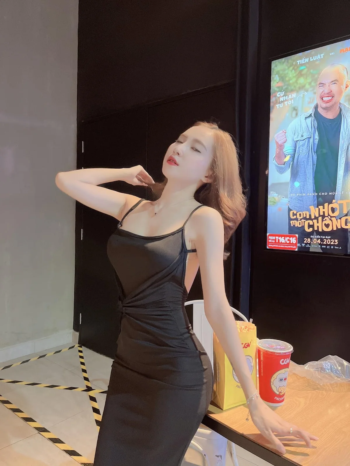 Sự dễ thương tỏa sáng trong ảnh gái đẹp cute này! Sự dễ thương tỏa sáng trong ảnh gái đẹp cute này!