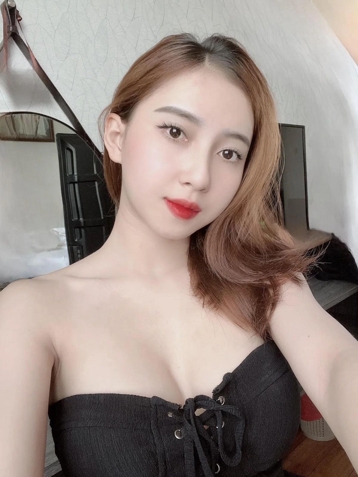 Ảnh gái đẹp tóc dài - sự kết hợp hoàn hảo của vẻ đẹp và mái tóc. Ảnh gái đẹp tóc dài - sự kết hợp hoàn hảo của vẻ đẹp và mái tóc.
