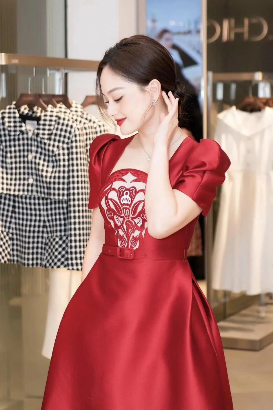 Lan Phương trong buổi gặp gỡ fan hâm mộ Lan Phương trong buổi gặp gỡ fan hâm mộ