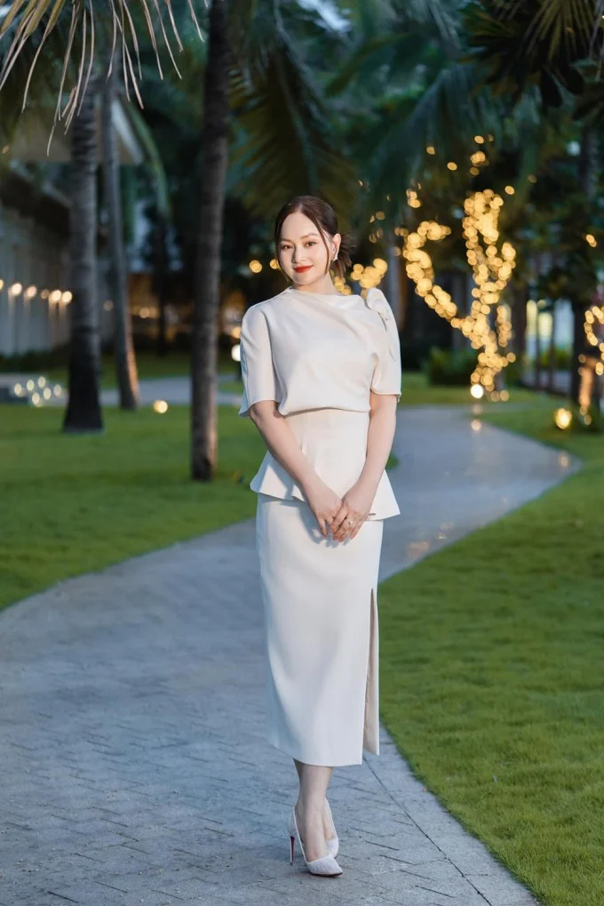 Lan Phương với phong thái chuyên nghiệp Lan Phương với phong thái chuyên nghiệp
