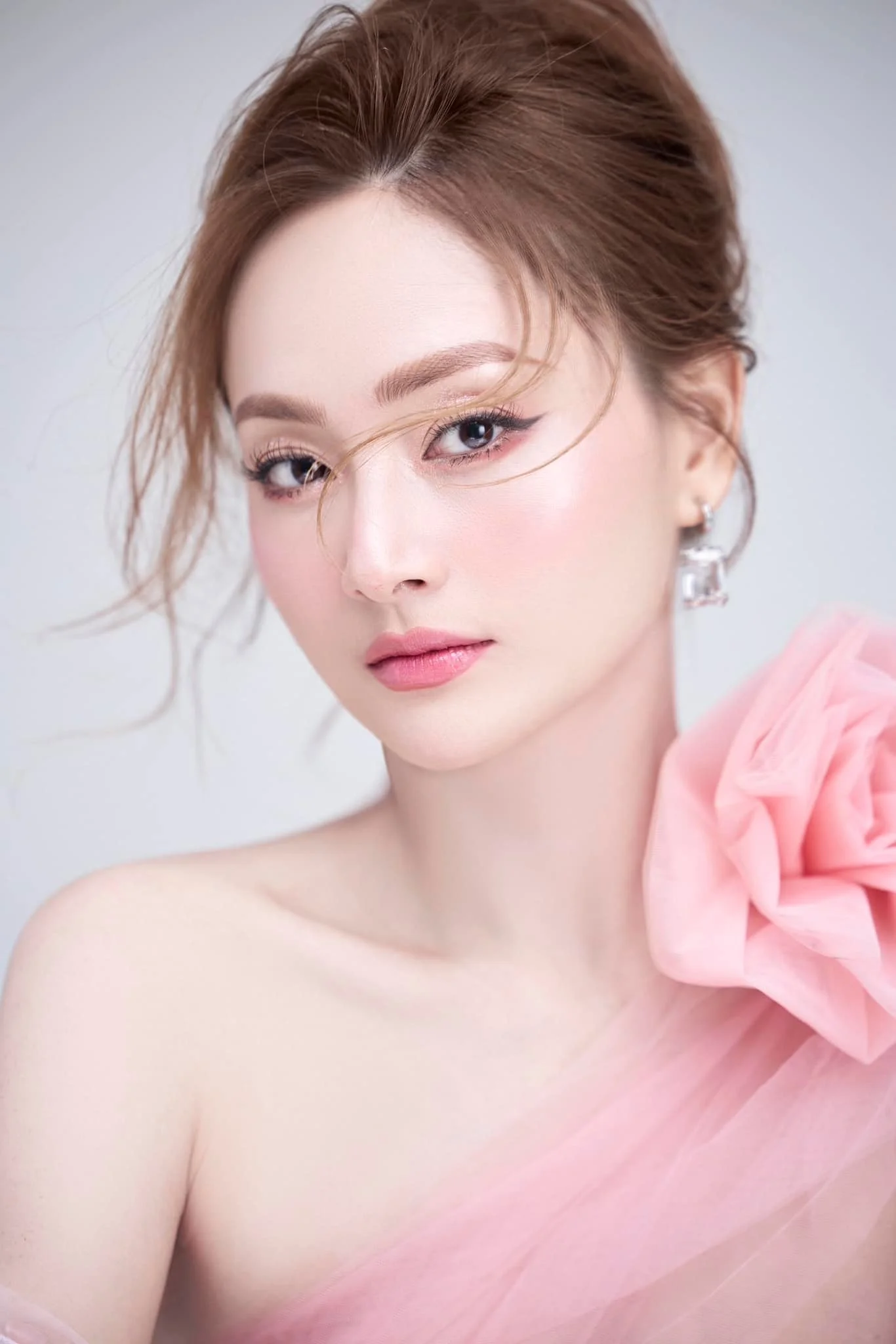 Lan Phương tham gia chiến dịch xã hội Lan Phương tham gia chiến dịch xã hội